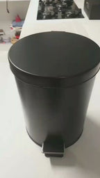 Lixeira Com Pedal 5 Litros Preta Banheiro Cozinha Escritório